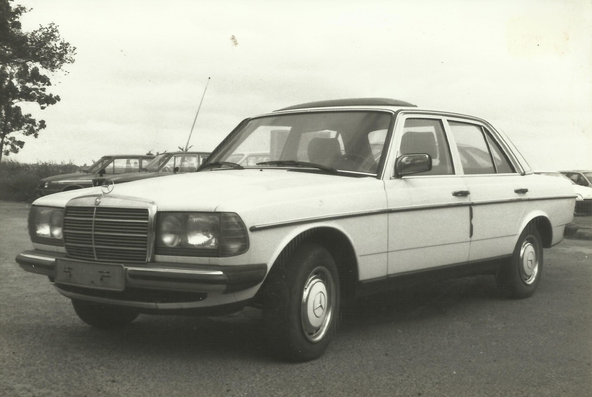 PKW Oldtimer "Mercedes" - Landkreis Cuxhaven - Foto aus 1988