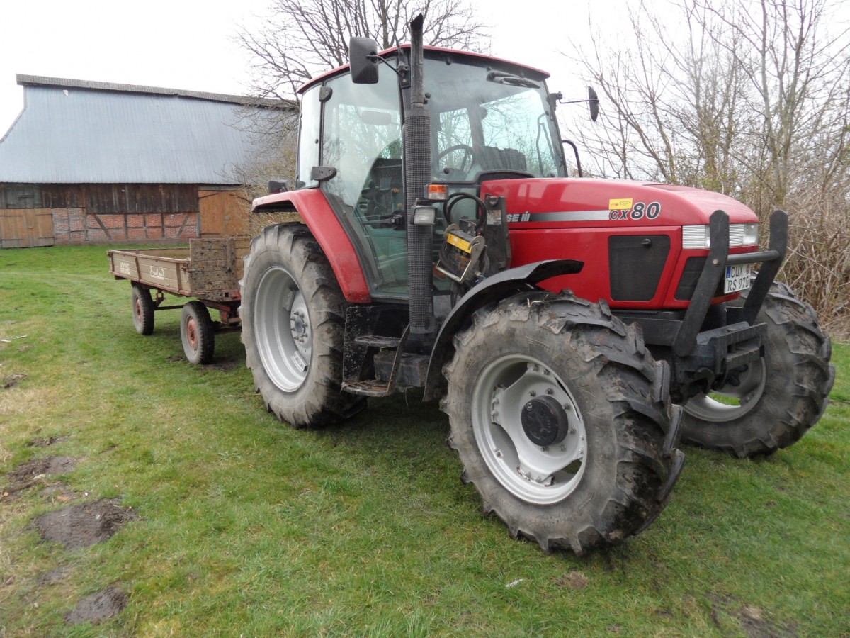 Traktor "Case" CX 80 mit Anhänger "KRONE" Foto vom 25.03.2014